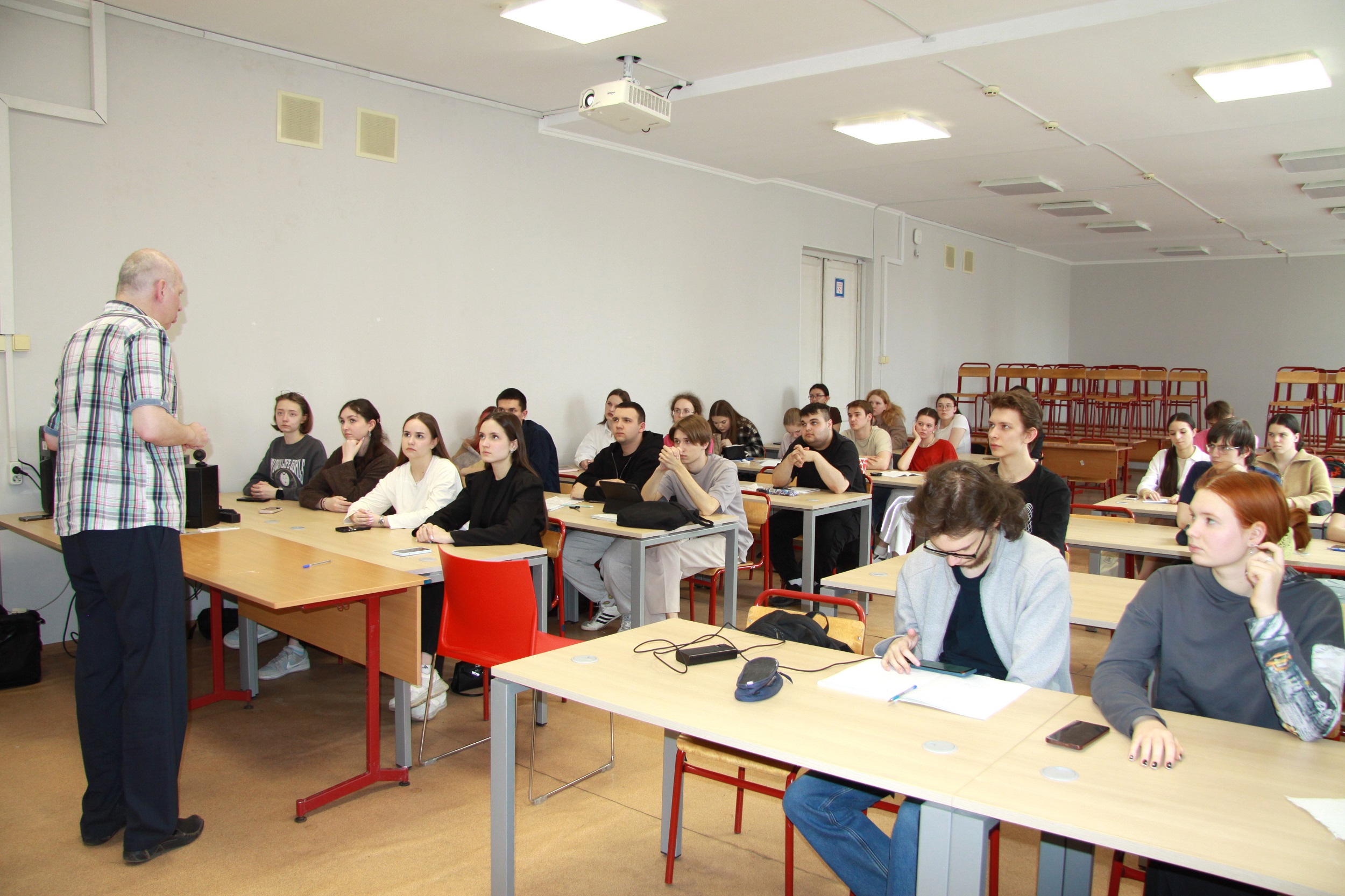 открытая лекция «Как можно учить физике в школе»