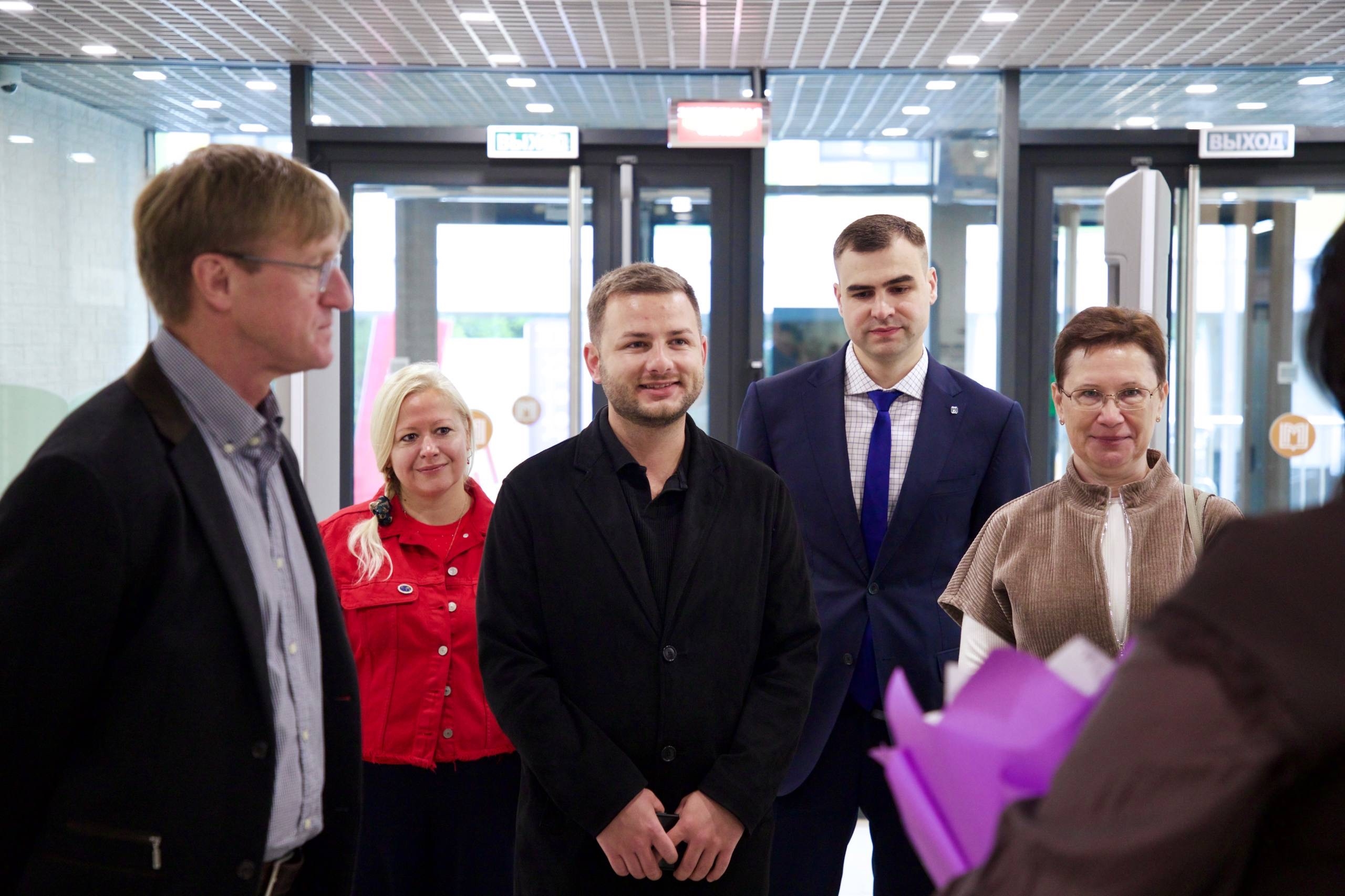Делегация ИЕСТ в школе Южное Измайлово (3)